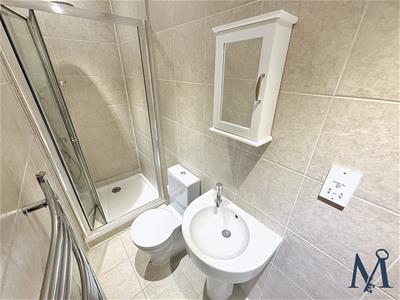 Family Shower Room